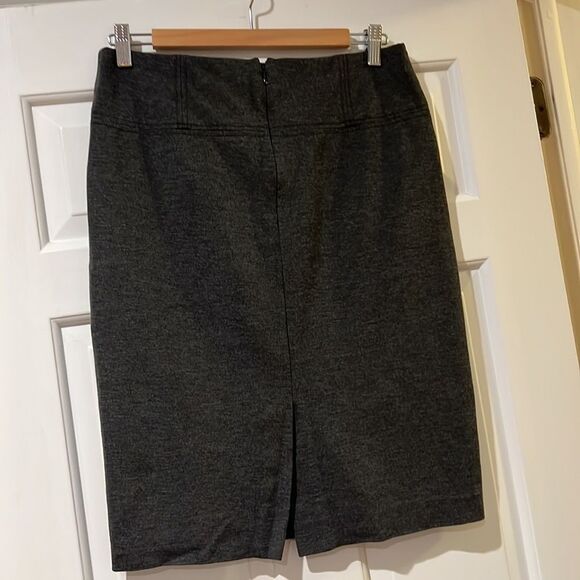Ann Taylor Gray Knit Pencil Skirt - Picture 3 of 8